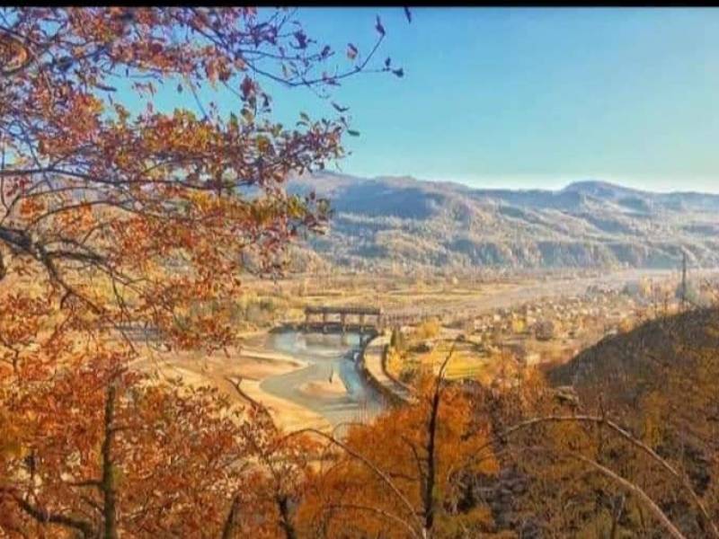 მოეწყო ტურისტული საფეხმავლო ბილიკები და გადმოსახედები ისტორიულ მურის ციხეებთან